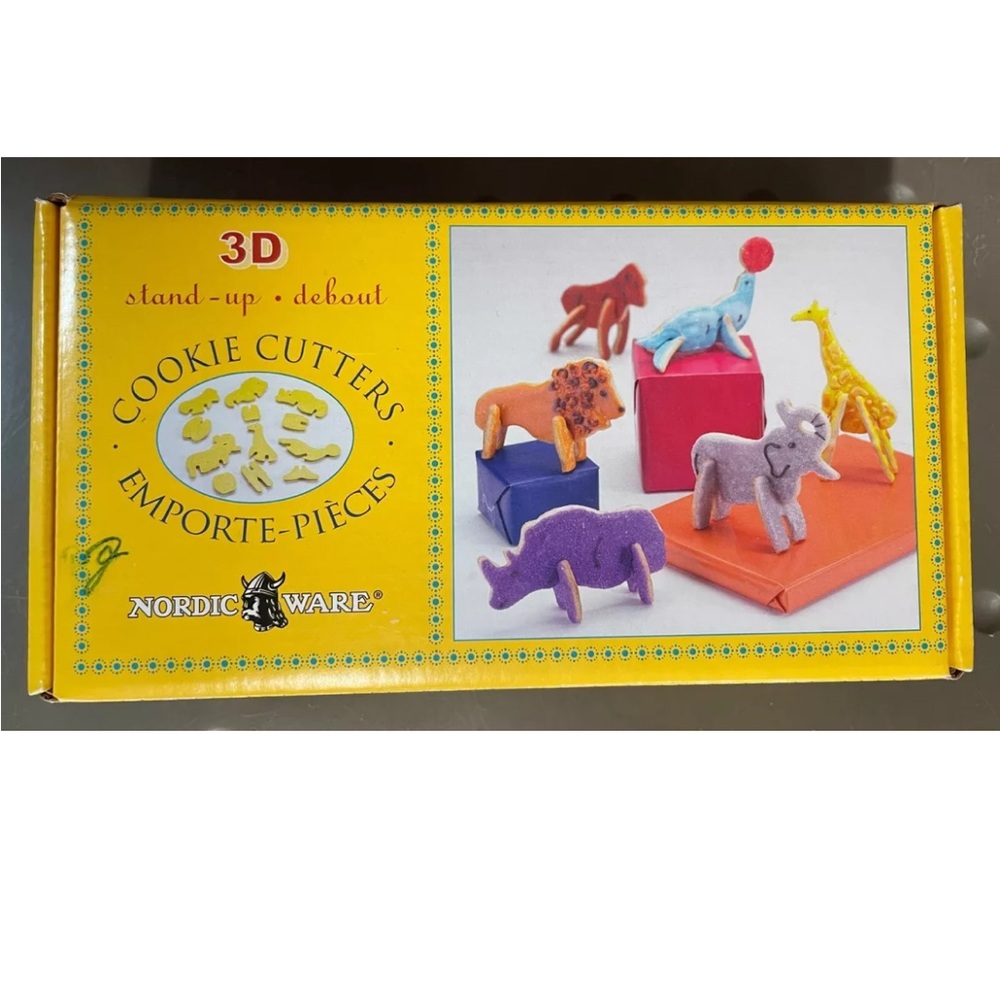 NordicWare 3D Cookie Cutters-Zoo Animals-stand -up-NEW IN BOX
